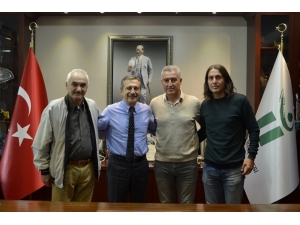 Altyapı Hocalarından Ataç’a Ziyaret