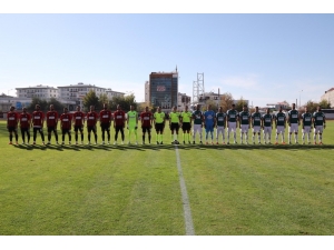 3. Lig: Van Büyükşehir Belediyespor: 2 - Kırşehir Belediyespor: 2