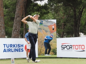 Antalya’da Şampiyon Hrinda Ve Guseva