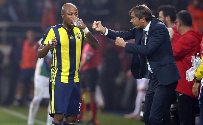 Fenerbahçeli Yönetici: "en Azından Düzenli 11"