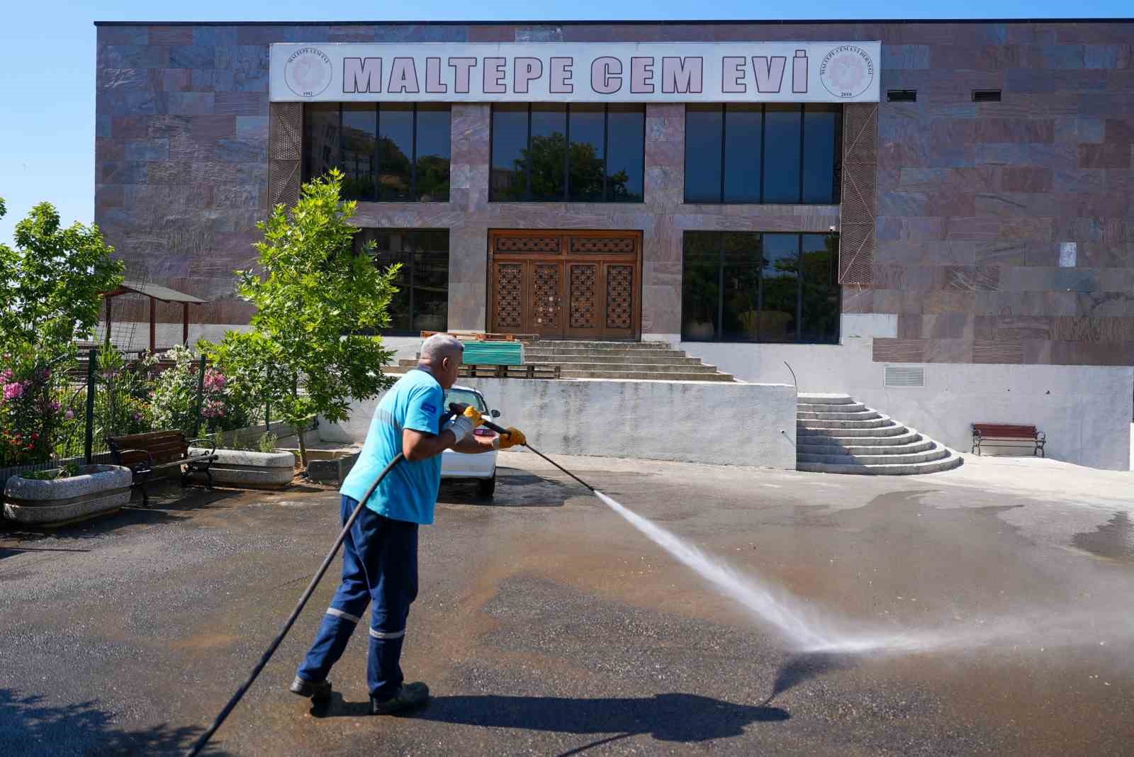 maltepe-de-muharrem-ayi-oncesi-cemevinde-kapsamli-temizlik