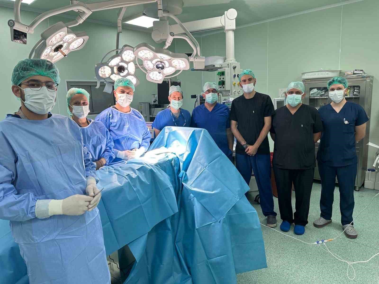 sakarya-da-bolgesel-anesteziyle-ilk-kanser-cerrahisi-basariyla-sonuclandi