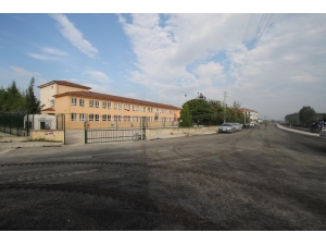 Akyazı’da Asfalt Çalışmaları Sürüyor