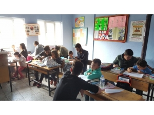 Üniversiteli Gençlerden Duyarlı Davranış