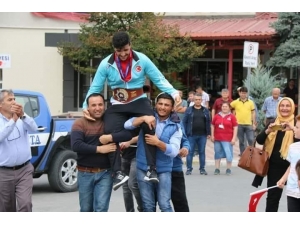 Arif Özen’e Coşkulu Karşılama