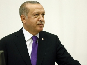 Cumhurbaşkanı Recep Tayyip Erdoğan, “Dengeleme, Disiplin Ve Değişim Üzerine Kurulu Yeni Bir Ekonomik Program Hazırladık. Kredi İmkanlarını Genişletip Kolaylaştıracak, Yatırımları Teşvik Edecek, Üretime, İstihdama Ve İhracata