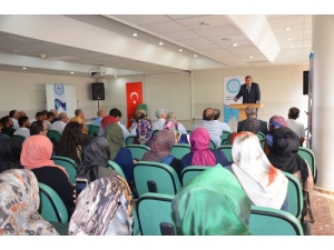 Hrü İlahiyat Fakültesi Yeni Eğitim Öğretim Yılı Açıldı