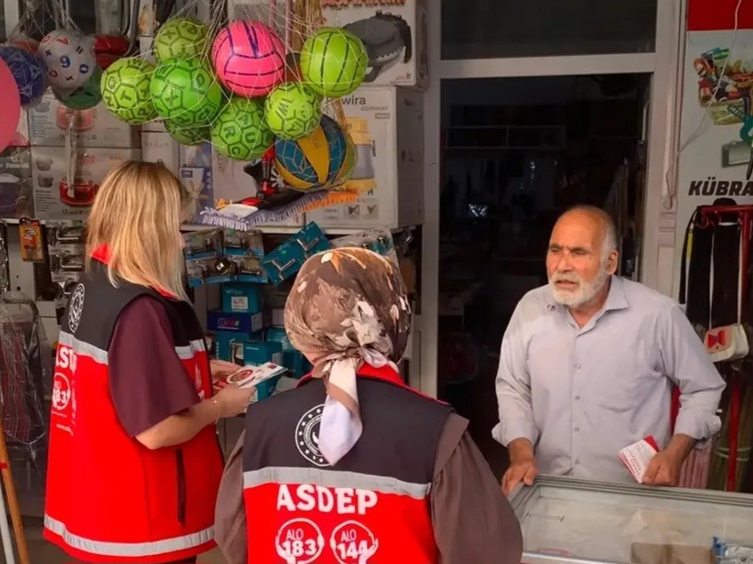cocuk-isciligine-karsi-esnafa-bilgilendirme