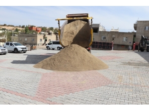 Okul Bahçelerine Kilitli Parke Taşı Döşendi