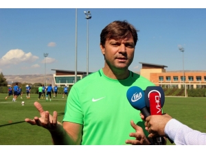 Ertuğrul Sağlam: "Çaykur Rizespor Maçıyla Çıkışa Geçmek İstiyoruz"