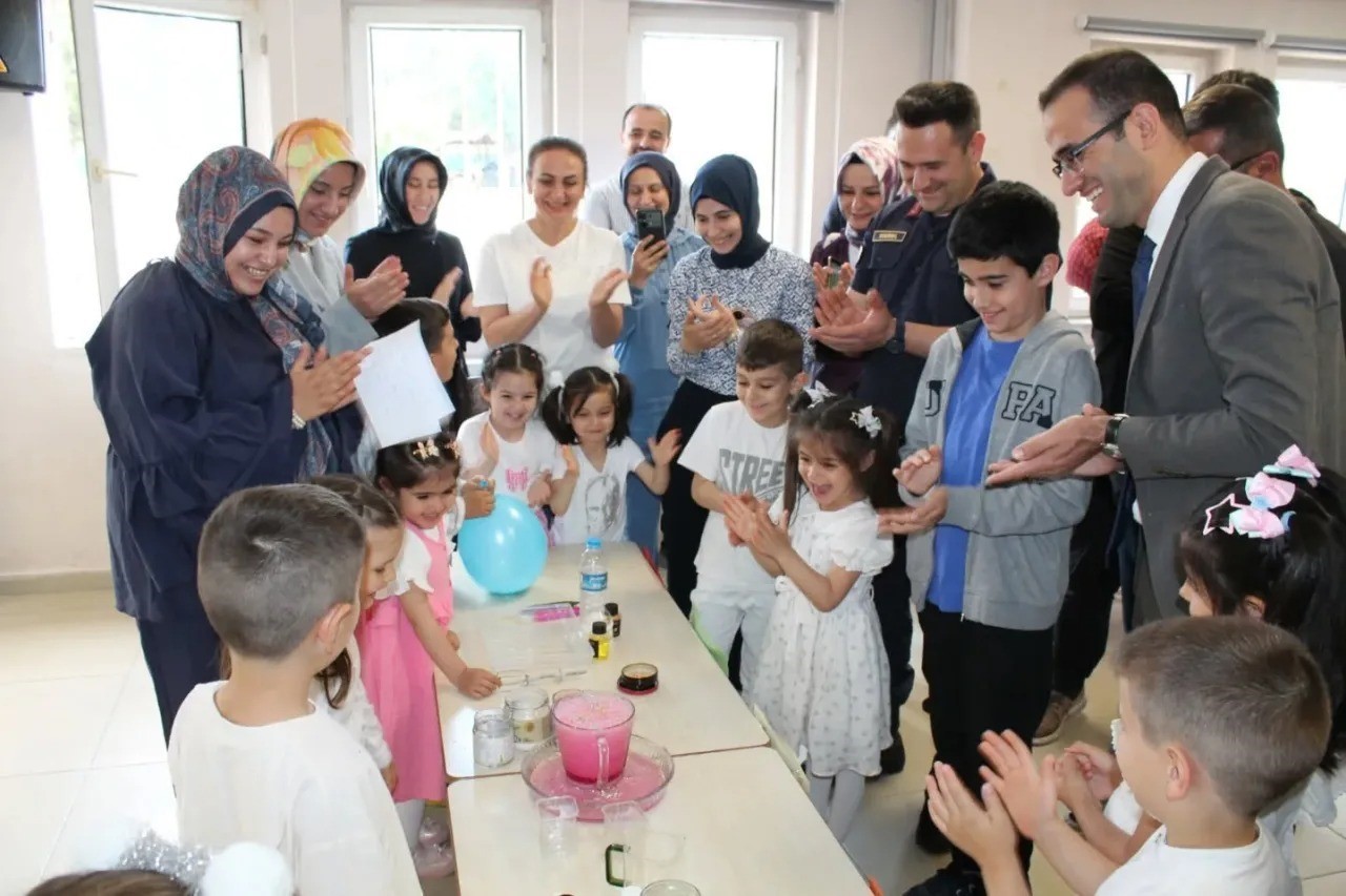 boyabat-ta-miniklerden-bilim-soleni