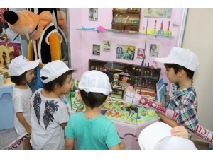 Çocuklar En Mutlu Gününü Oyuncak Müzesinde Geçirdi