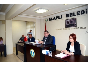 Alaplı Belediyesi Meclis Toplantısı Gerçekleşti