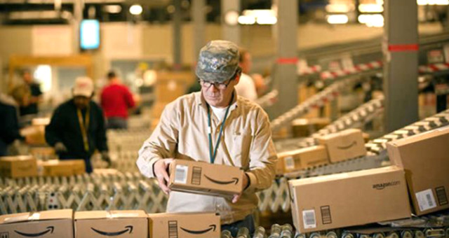 Amazon Abd'de Asgari Ücreti Saatte 15 Dolara Çıkarıyor