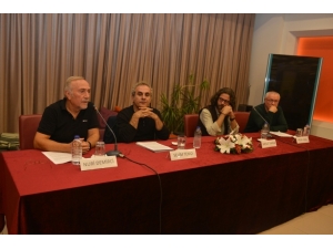 Edebiyatta Merkez Taşra İlişkisi Ele Alındı