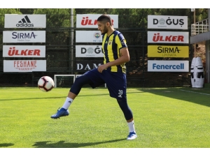 Yassine Benzia: "Fenerbahçe’ye Gelmek Benim İçin Doğru Adım"