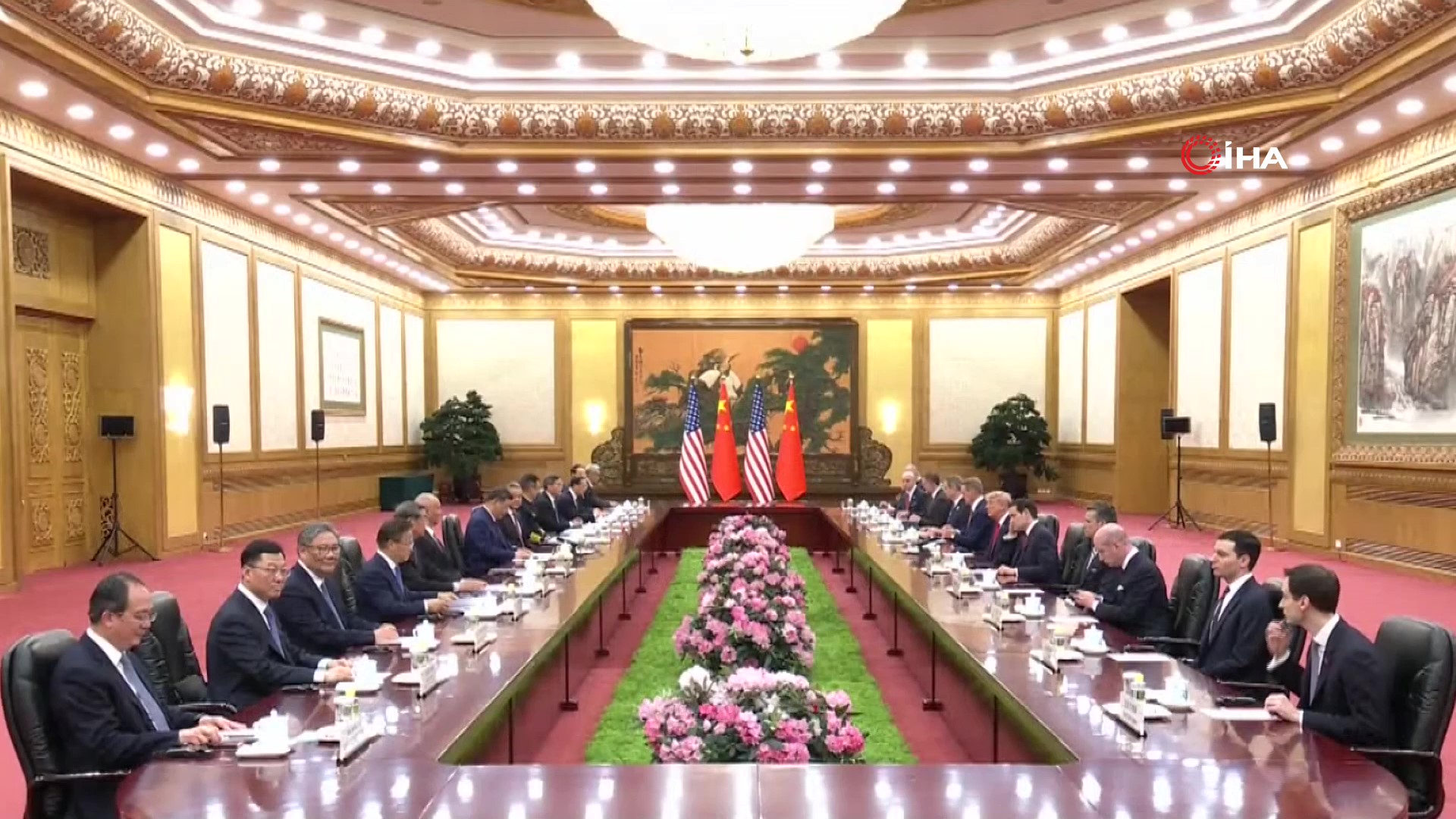 cin-devlet-baskani-xi-ve-abd-baskani-trump-tan-tarihi-zirve