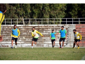 Aliağaspor Fk, Kocaeli Büyükderbentspor’u Konuk Edecek