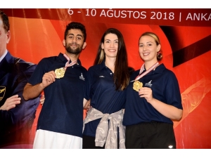 Milli Takıma İzmir Damgası