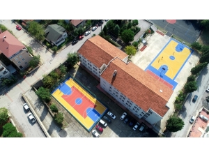 Okullar Spor Sahalarıyla Renkleniyor