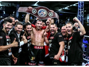 Fırat Arslan Dünya Şampiyonluğuna Çıkıyor