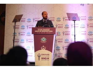 Gençlik Ve Spor Bakanı Kasapoğlu’ndan Gençlere İnternet Bağımlılığı Uyarısı