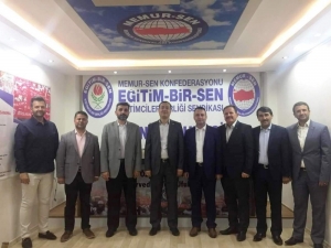 Eğitim-bir-sen’de Demokrasi Şöleni Başladı