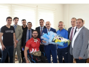 Erzurum Kent Konseyi’nden B.b. Erzurumspor Teknik Direktörü Özdilek’e Hayırlı Olsun Ziyareti