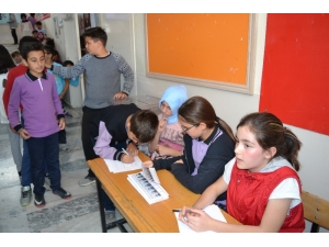 Okul Başkanlığı Seçiminde Vaat Yağmuru