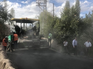 Kars’ta Asfalt Çalışmaları Devam Ediyor