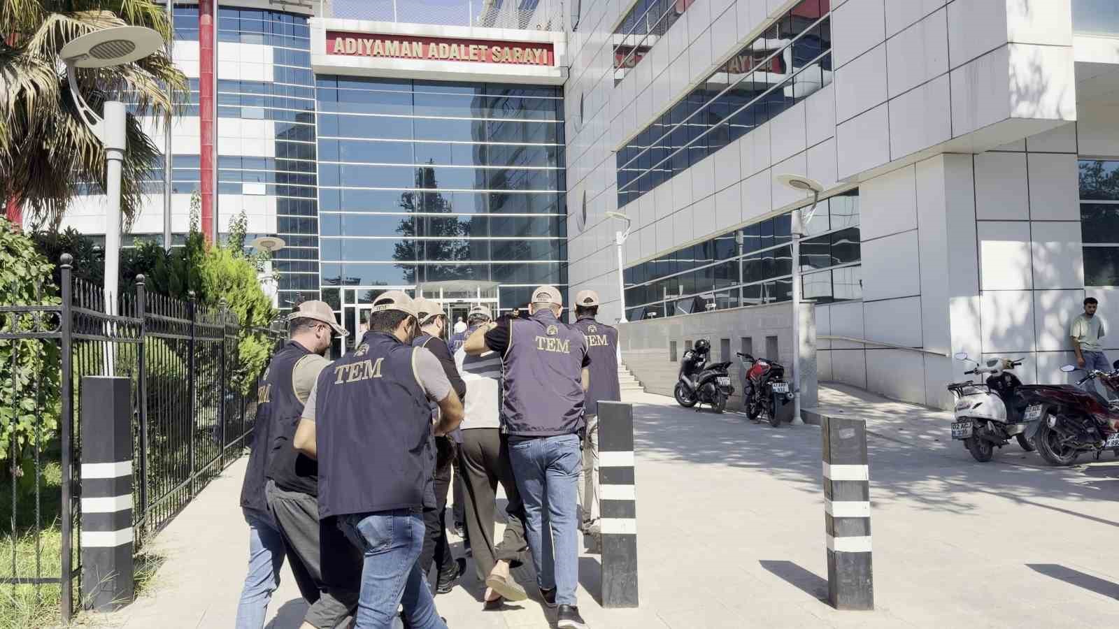 cumhuriyet-bassavciligi-koordinesinde-deas-operasyonu-3-tutuklama