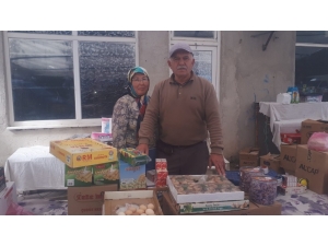 Gedizli Çift, 30 Yıldır Pazarcılık Yapıyor