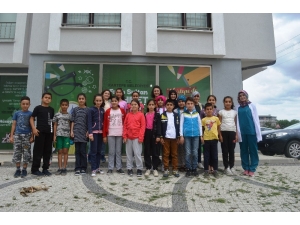 Bilgi Evleri’nde Meslekler Tanıtılıyor