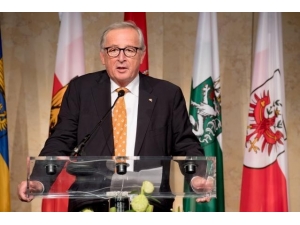 Avrupa Komisyonu Başkanı Juncker, Üyeleri Tek Bir Sesle Konuşmaya Çağırıyor