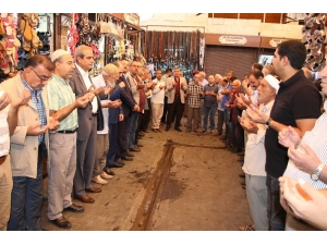 Demirkol Çarşı Gezisinde Esnafla Buluştu