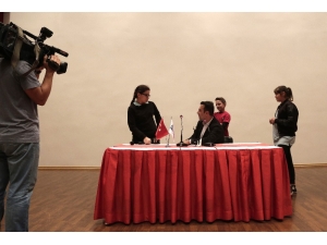 İhlas Koleji Öğrencileri, ’Medya Konferansı’na Katıldı