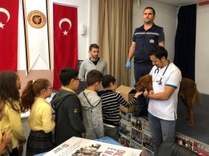 Gebze’de Çocuklara Hayvan Sevgisi Aşılandı
