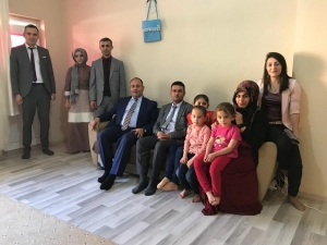 Müdürü Kaya, Şemdinli’de Ziyaretlerde Bulundu