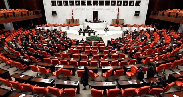 Ankara Cumhuriyet Başsavcılığı 12 Hdp'li Ve 3 Chp'li Milletvekili Hakkında Fezleke Hazırladı