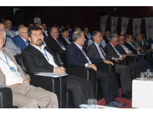 Elazığ’da "Şehir Kültürü, Kültürlü Şehir" Sempozyumu