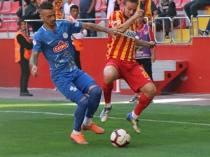 Spor Toto Süper Lig: Kayserispor: 2 - Çaykur Rizespor: 2 (Maç Sonucu)