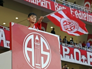 Spor Toto Süper Lig: Antalyaspor: 0 - Galatasaray: 0 (Maç Devam Ediyor)