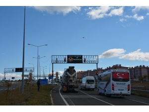 Kars’ta Droneli Trafik Uygulaması