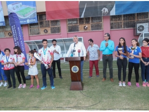 Seyhan Belediyesi’nden Amatör Spor Kulüplerine Malzeme Desteği