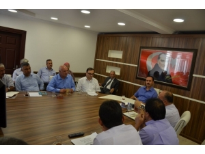 Kaymakam Taşdan, Okul Müdürleriyle Buluştu