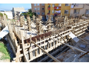 Yeşil Mahallesi’ndeki Aile Sağlığı Merkezinde Çalışmalar Son Hız Devam Ediyor