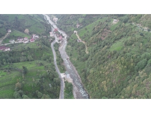 Sıra Fırtına Vadisi’ndeki Kaçak Yapılarda