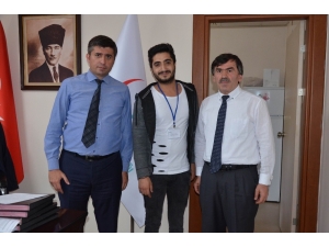 Hastaneye Gelen Suriyelilere Tercüman Desteği