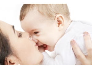 Zayıflama Diyetleri Anne Sütünü Azaltıyor