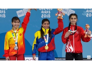 Gençlik Olimpiyatları’nda İlk Madalya Geldi